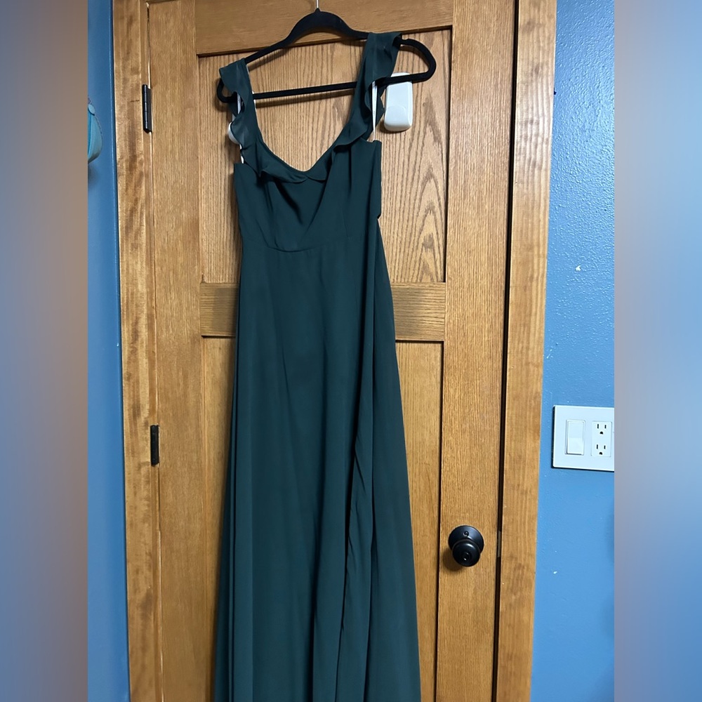 Lulus prom dress, worn once, size small, dark blueish green color